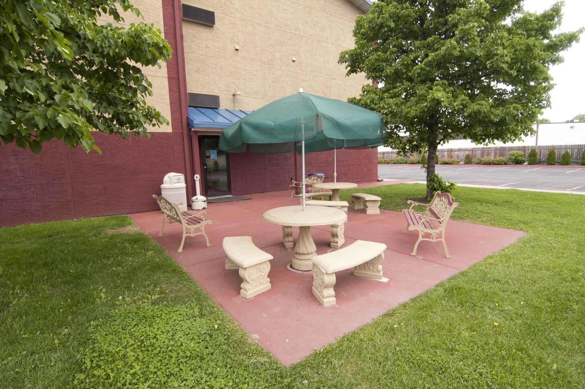 Comfort Inn & Suites Shakopee Exterior photo